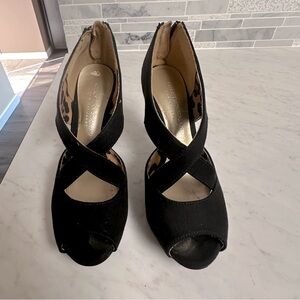 Christian Siriano Peep-Toe Heels